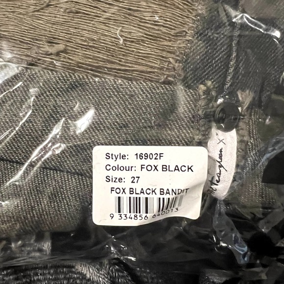 One Teaspoon Fox Black Bandits Black Distressed Denim Shorts Size 27 - Picture 5 of 5